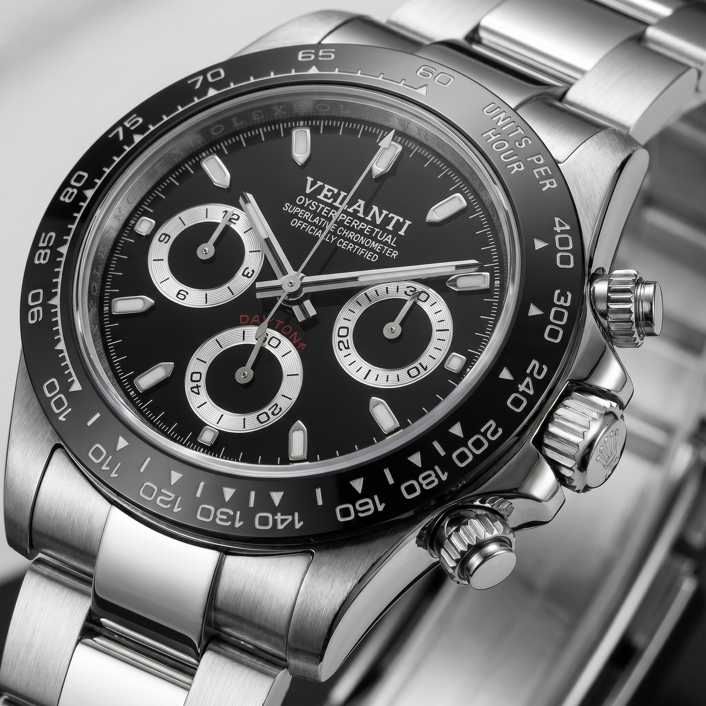 Daytona-style custom chronograph watch, Velanti Milano Veltona Black Panda, dial close-up 11