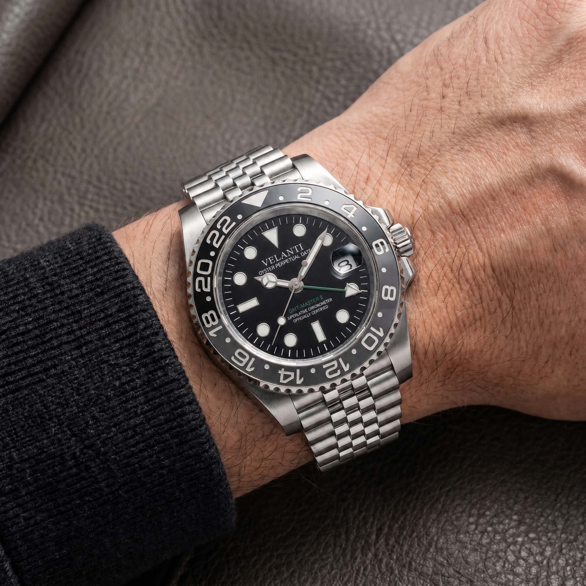 GMT-style automatic watch, Velanti Milano Gmtvel Bruce Wayne worn on wrist photo 4