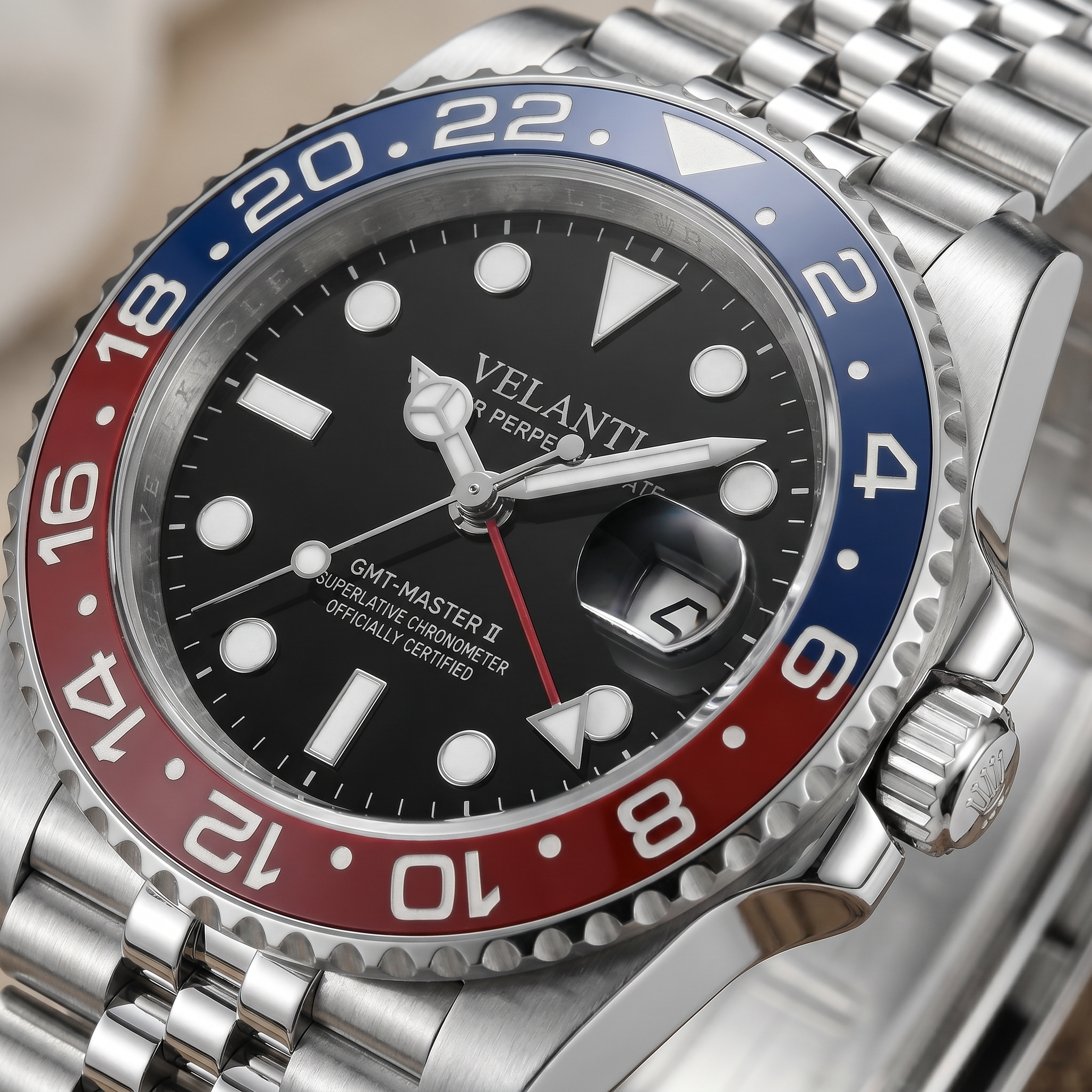 GMT-style automatic watch, Velanti Milano Gmtvel Pepsi, watch detail photo