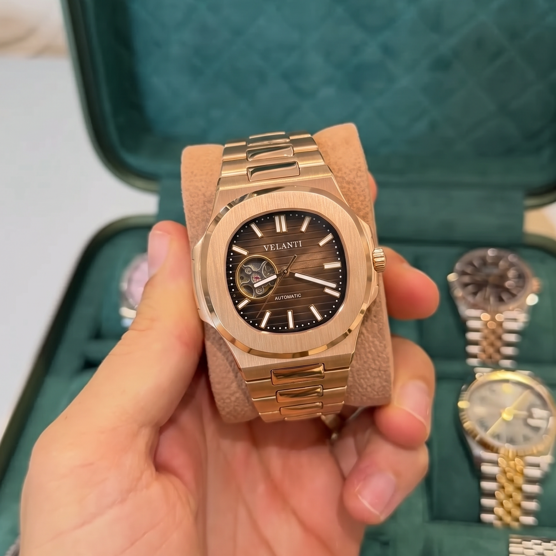 Nautvel | Rose Gold Chocolate Open Heart