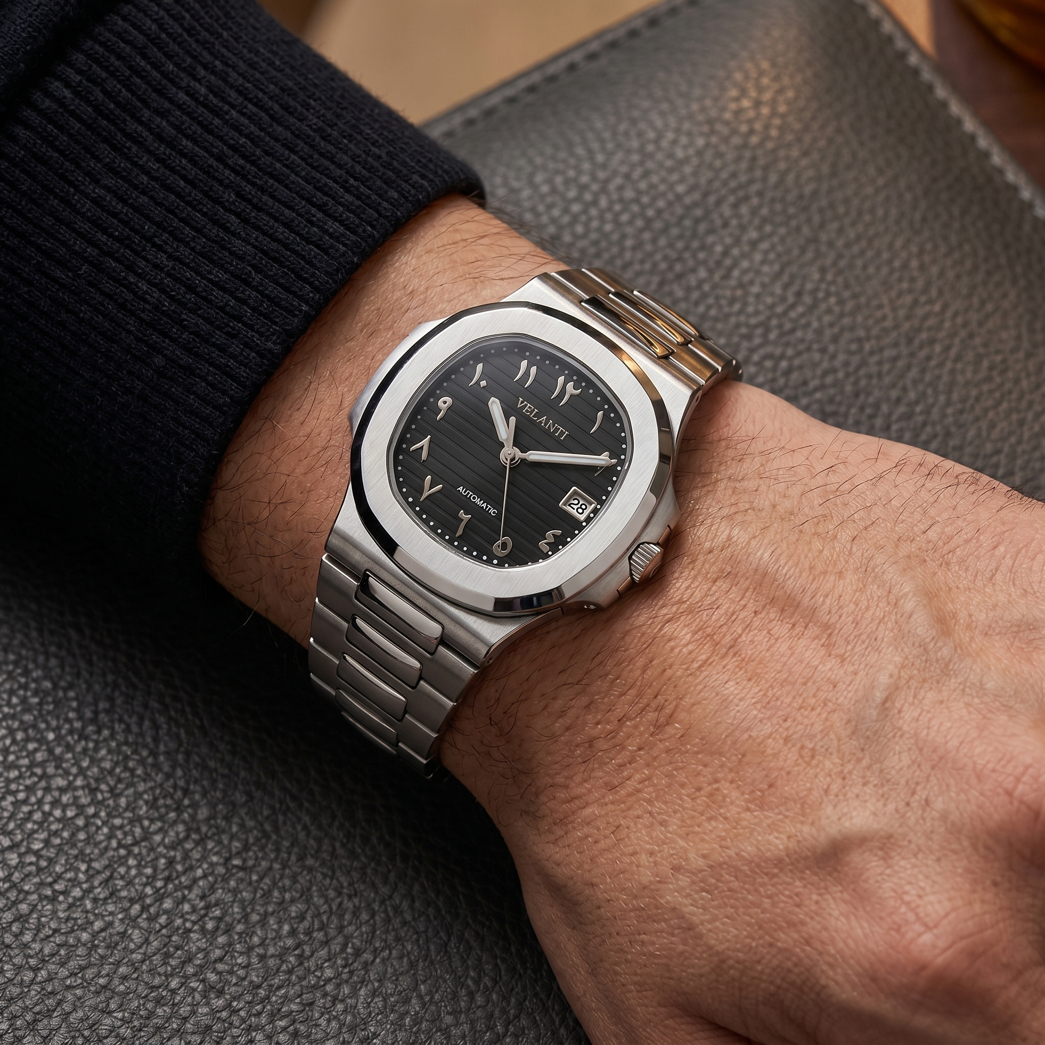 Nautilus-style automatic watch, Velanti Milano Nautvel Arabic Black worn on wrist photo 2