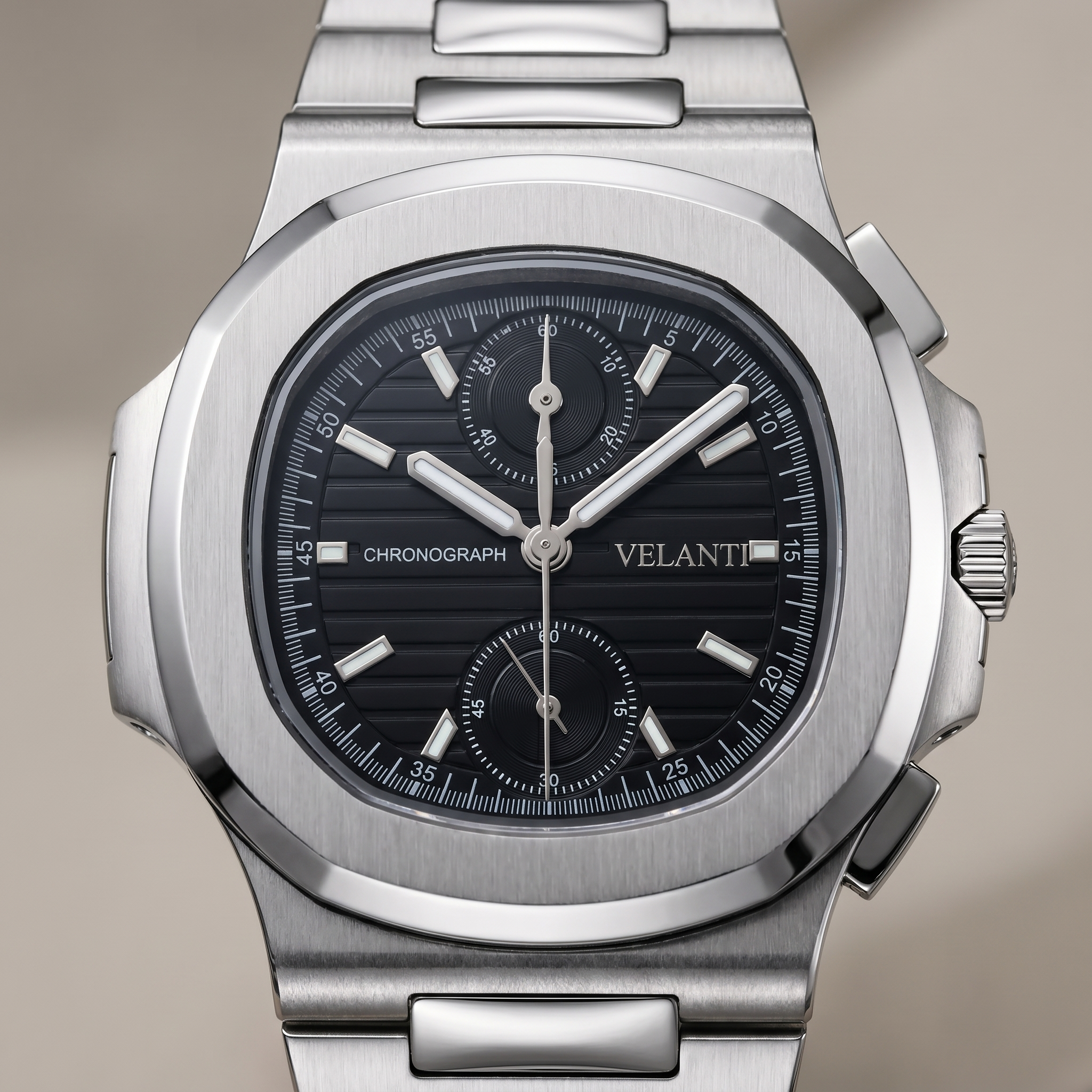 Nautilus-style chronograph watch, Velanti Milano Nautvel Chrono Black, watch detail photo 10