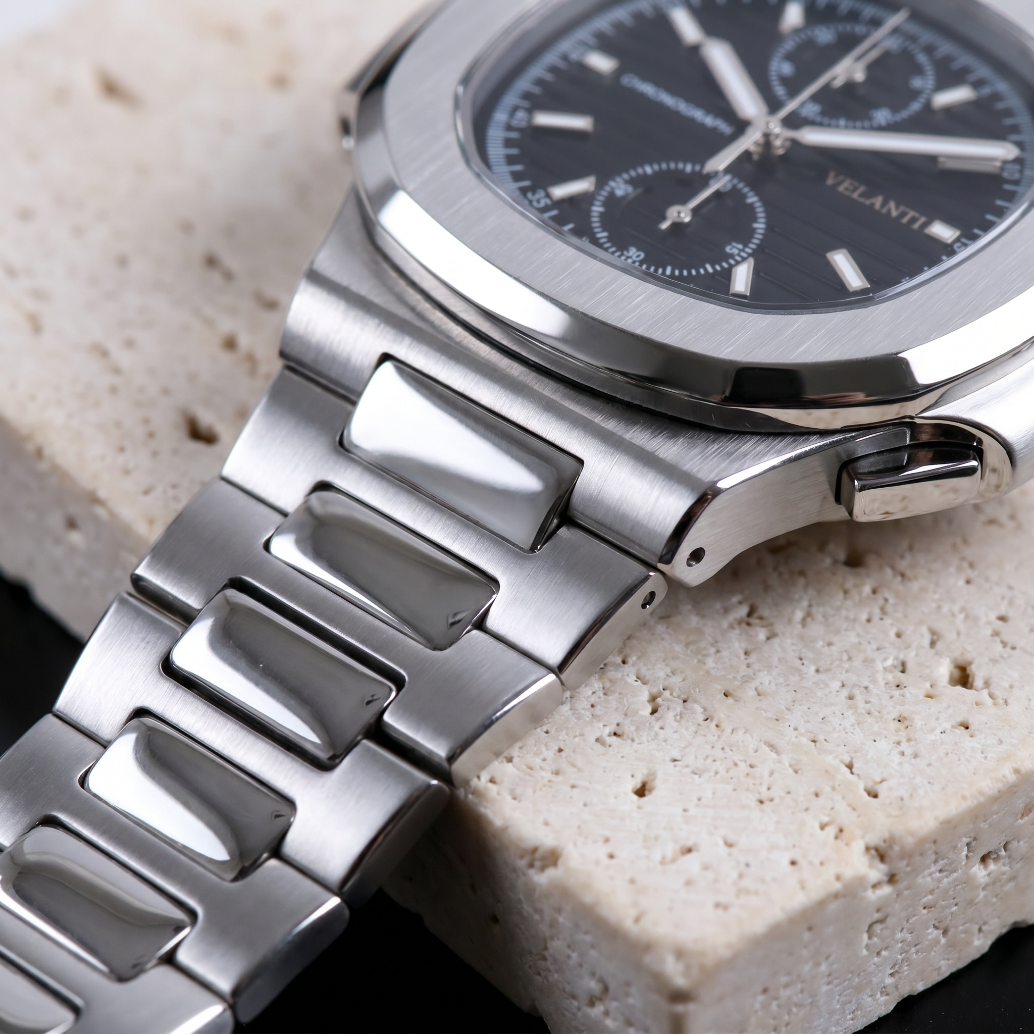 Nautilus-style chronograph watch, Velanti Milano Nautvel Chrono Black, product photo 4