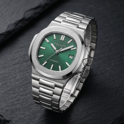 Nautilus-style custom automatic watch, Velanti Milano Nautvel Metallic Green, bracelet detail photo