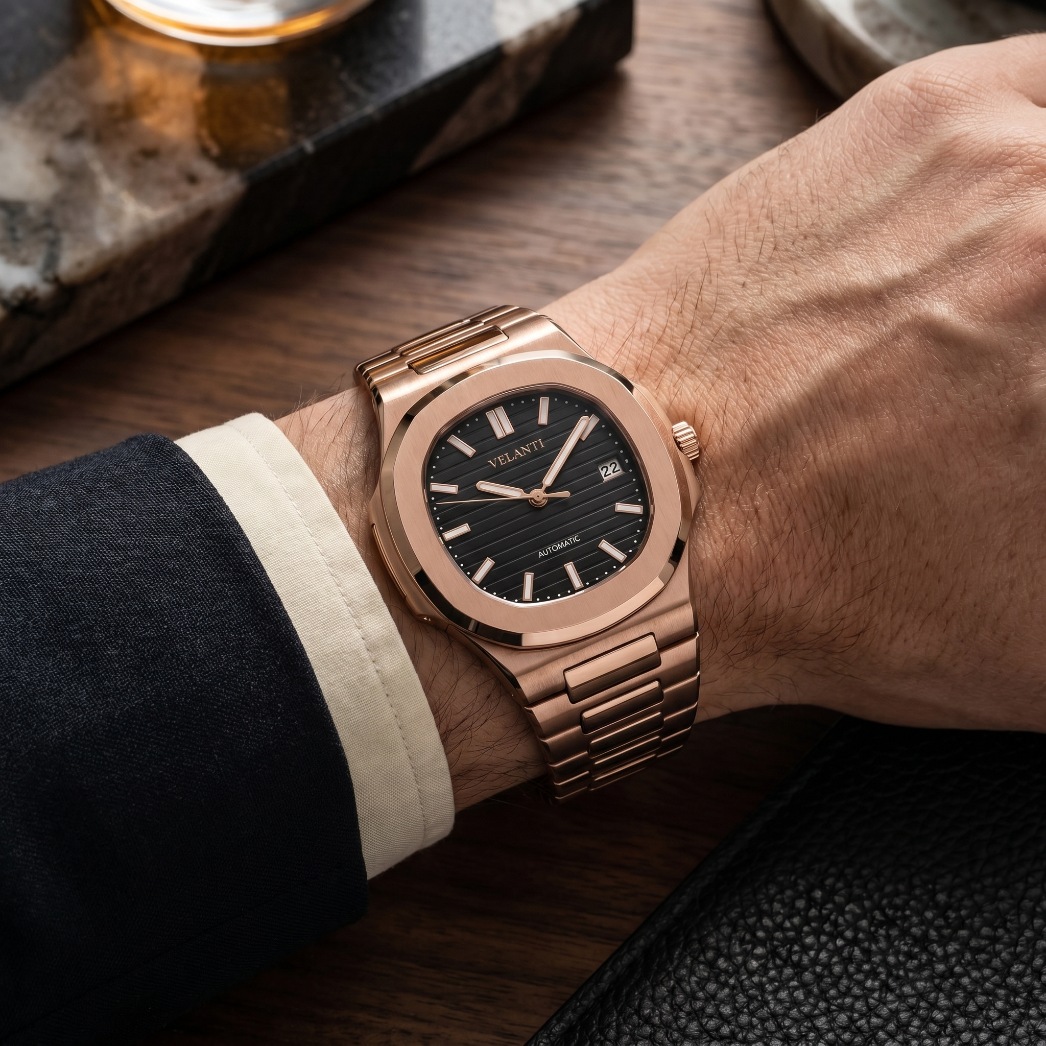 Nautilus-style automatic watch, Velanti Milano Nautvel Rose Gold Black worn on wrist photo 10