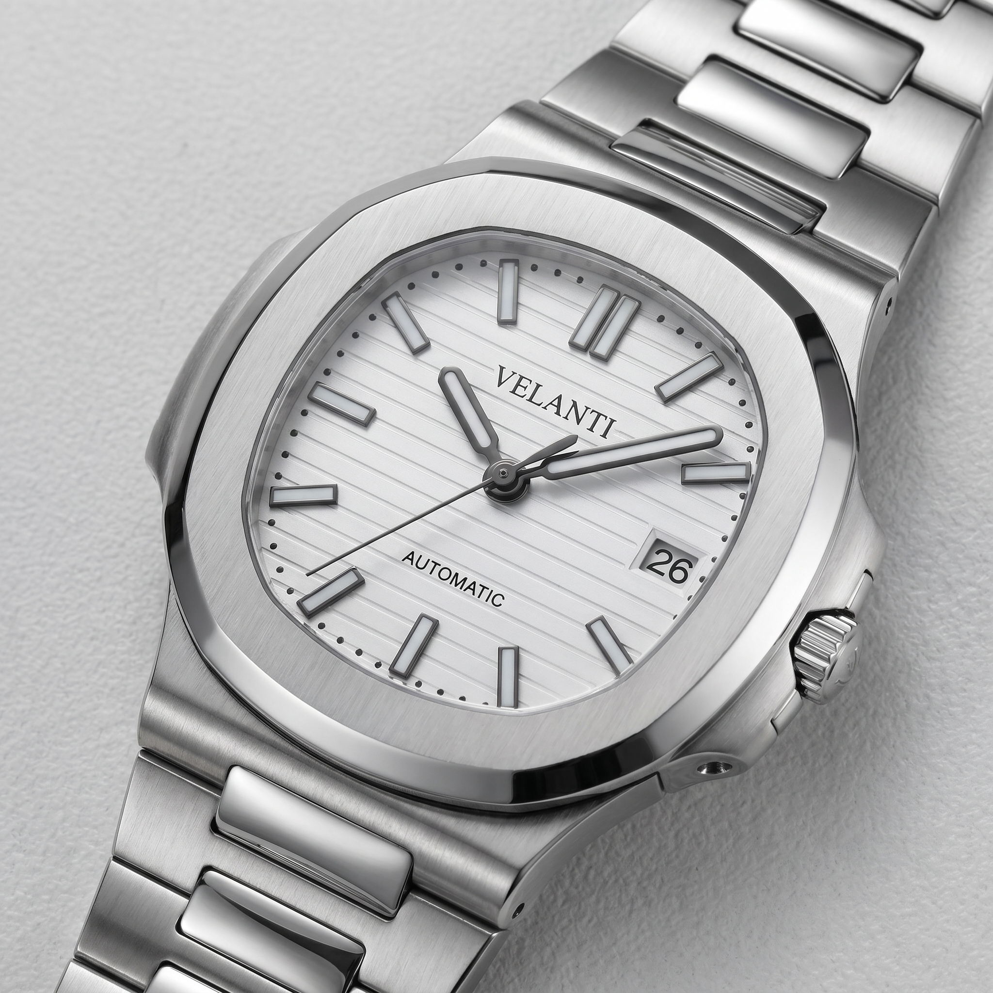 Nautilus-style automatic watch, Velanti Milano Nautvel White, watch detail photo 9