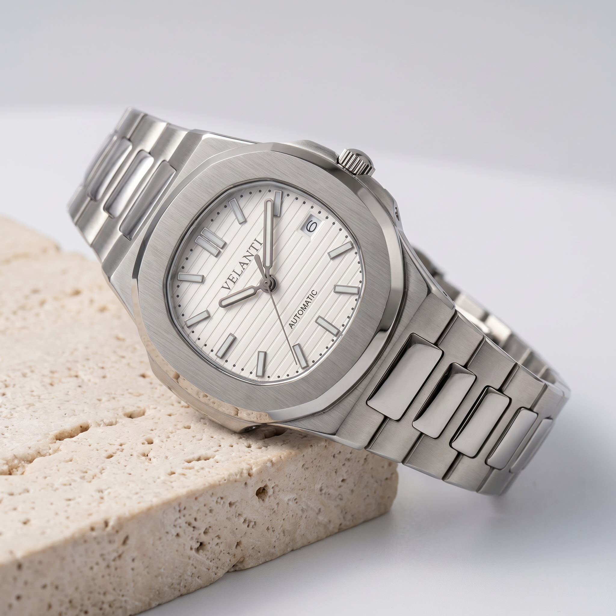 Nautilus-style automatic watch, Velanti Milano Nautvel White, product photo 3