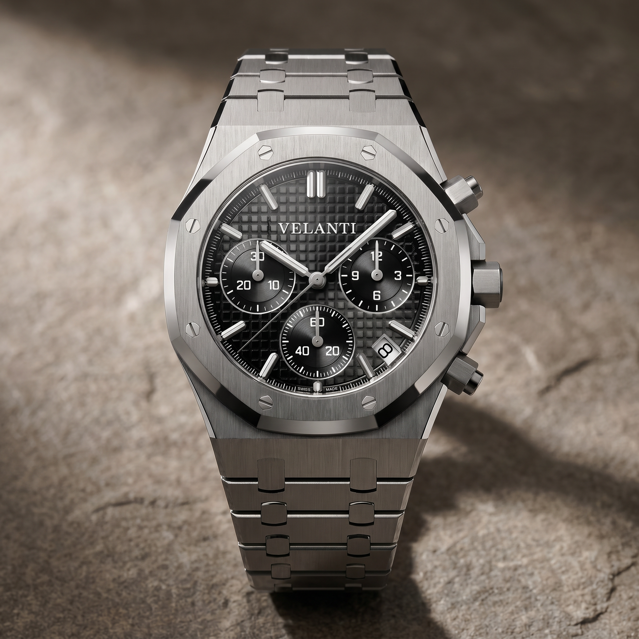 Royal Oak-style chronograph watch, Velanti Milano Royal Veloak Chrono Black, watch detail photo