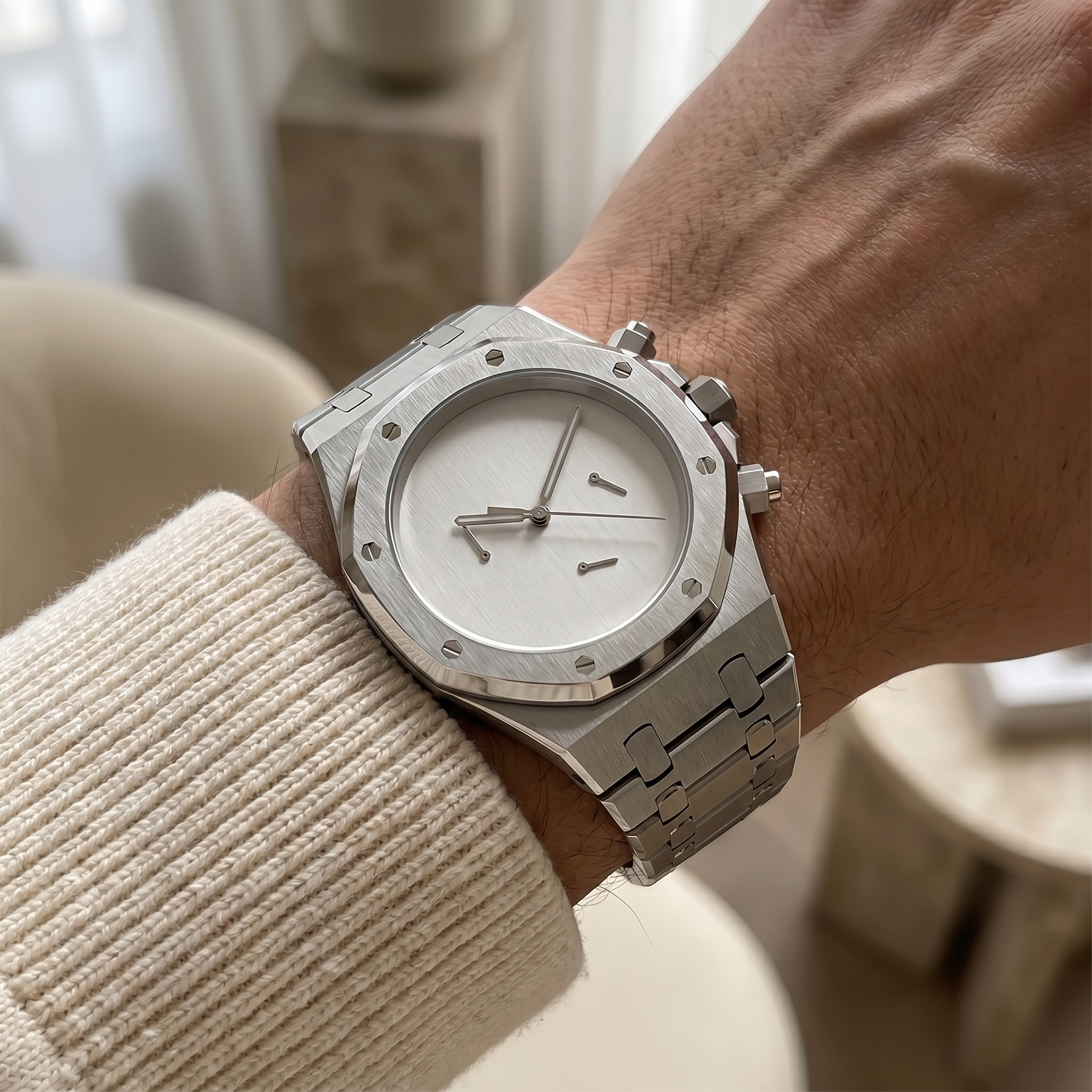 Royal Oak-style chronograph watch, Velanti Milano Royal Veloak Chrono Silver Minimalist worn on wrist photo 3