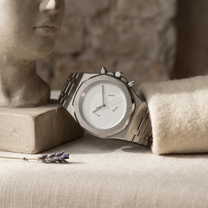 Royal Oak-style custom chronograph watch, Velanti Milano Royal Veloak Chrono Silver Minimalist, product photo 6