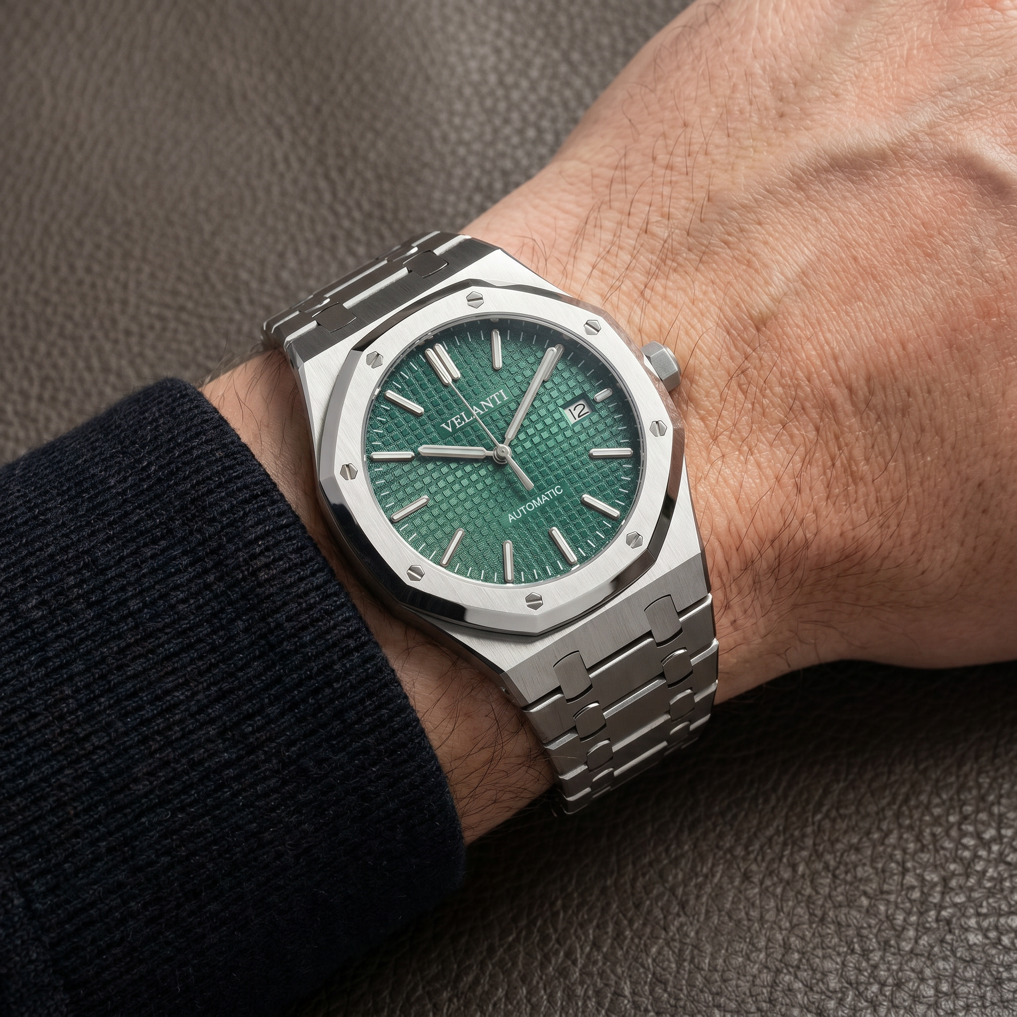 Royal Oak-style automatic watch, Velanti Milano Royal Veloak Green worn on wrist photo 7