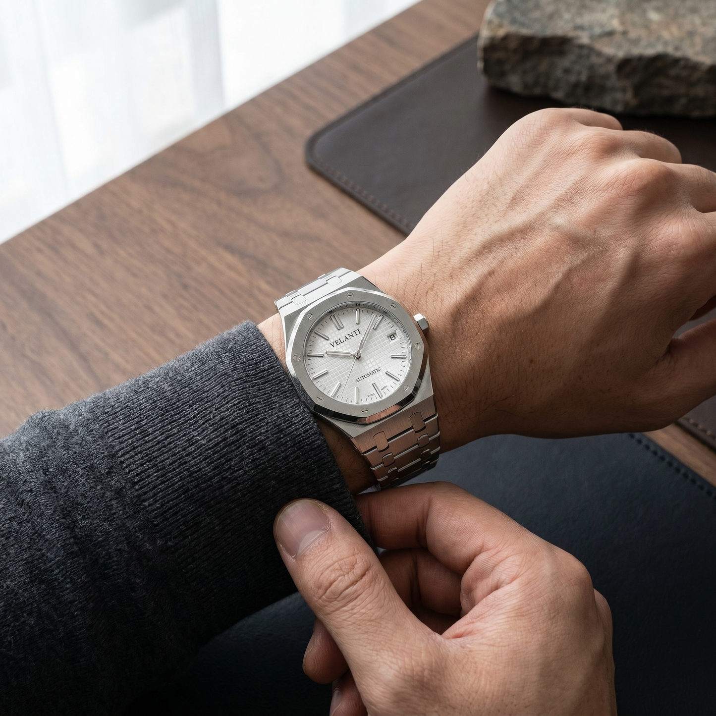 Royal Oak-style automatic watch, Velanti Milano Royal Veloak White, on-wrist photo