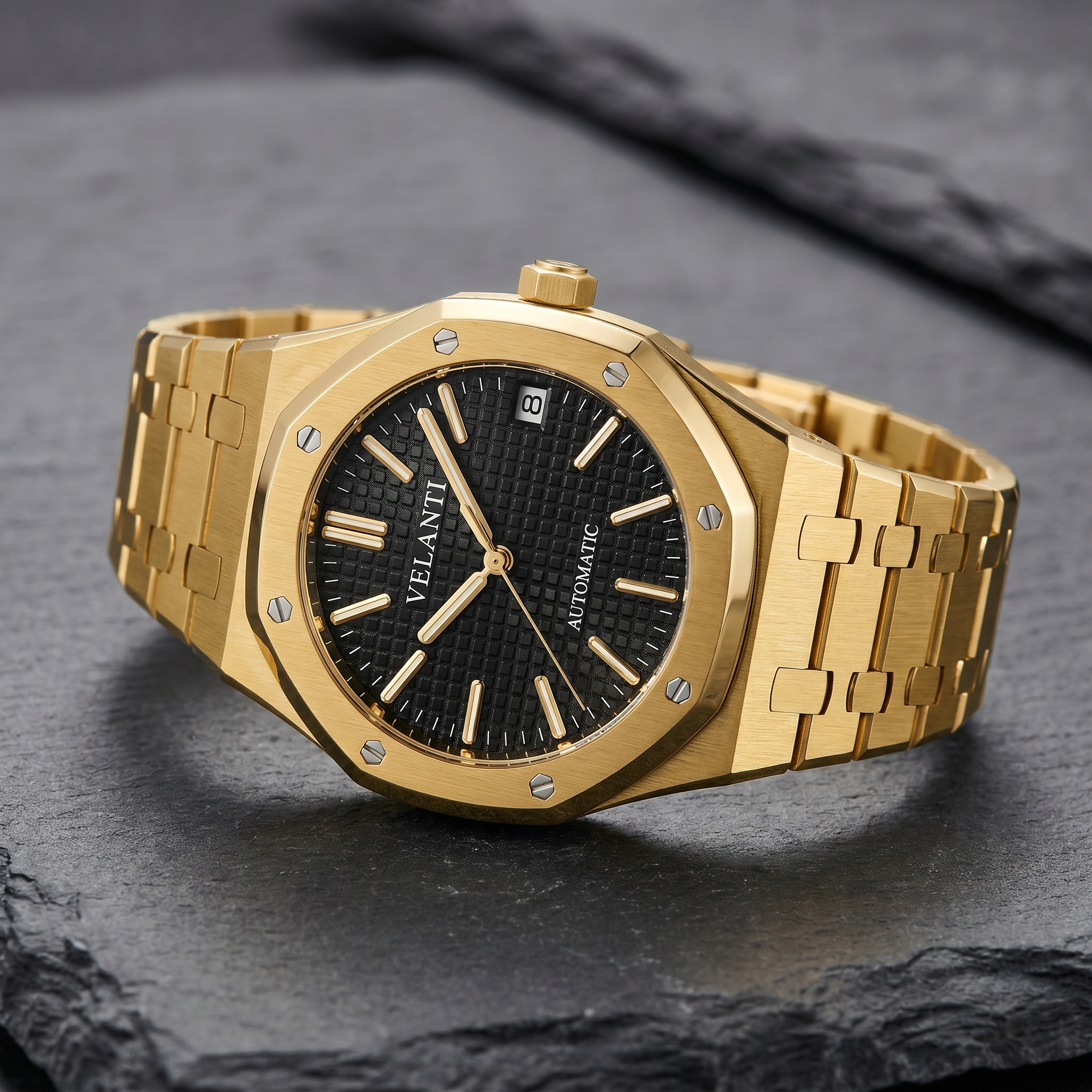Royal Oak-style automatic watch, Velanti Milano Royal Veloak Yellow Gold, bracelet detail photo