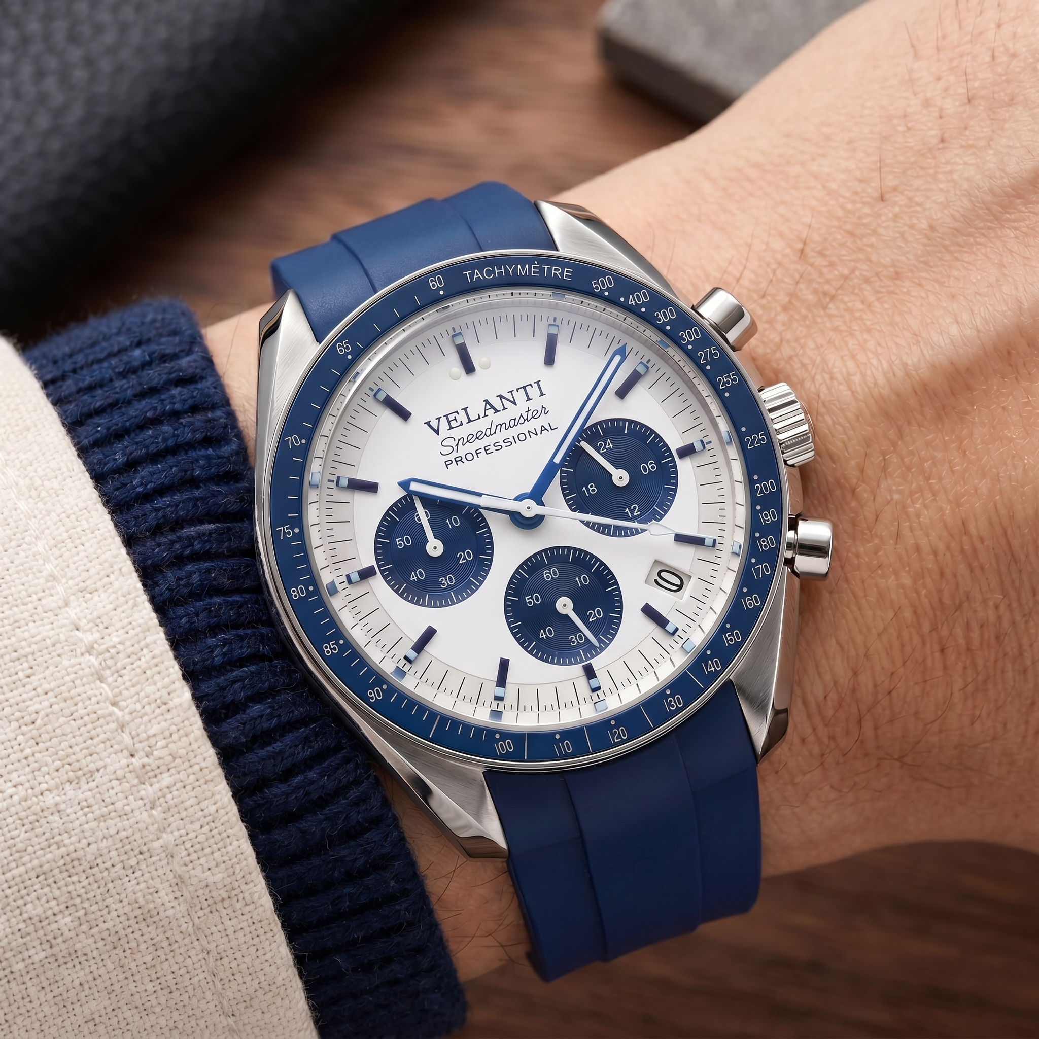 Speedmaster-style chronograph watch, Velanti Milano Speedvel Snoopy Blue, product photo 6