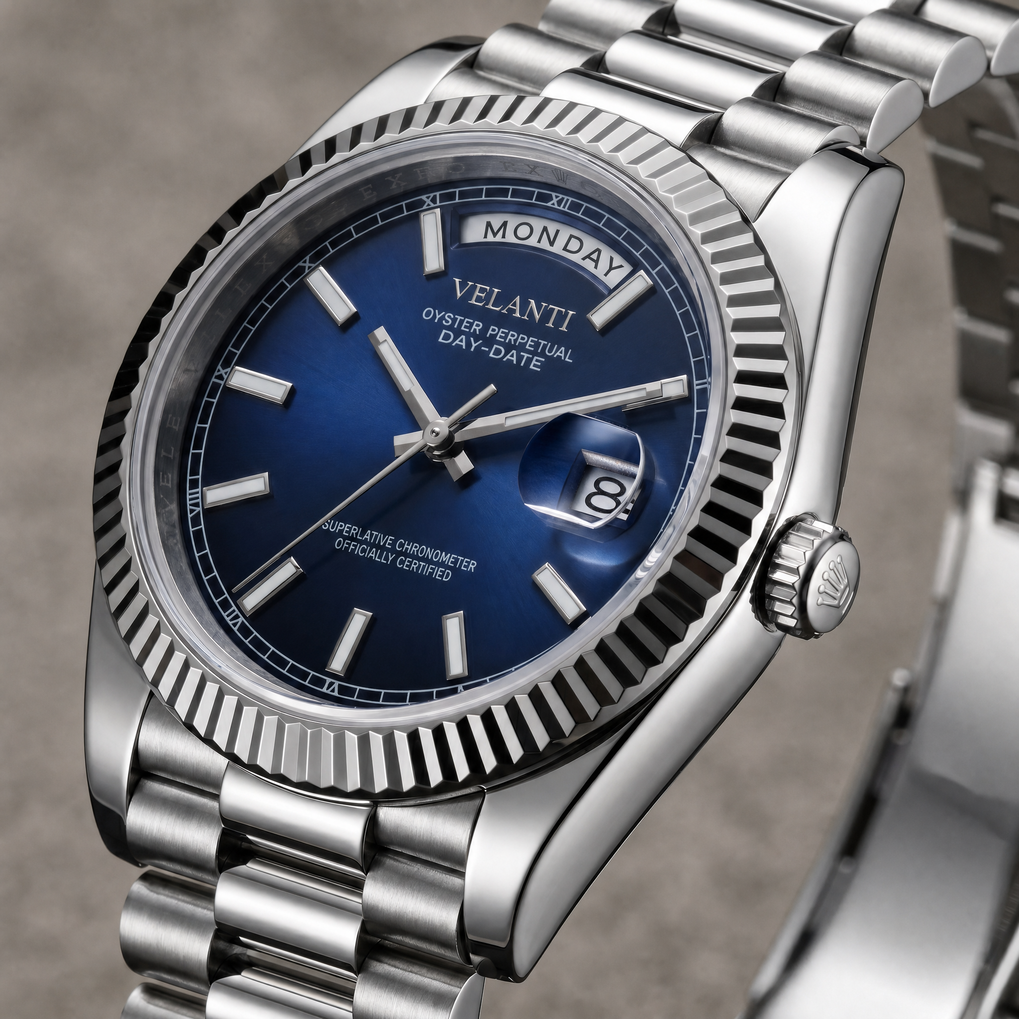 Datejust-style automatic watch, Velanti Milano Veljust Daydate Royal Blue, watch detail photo 10