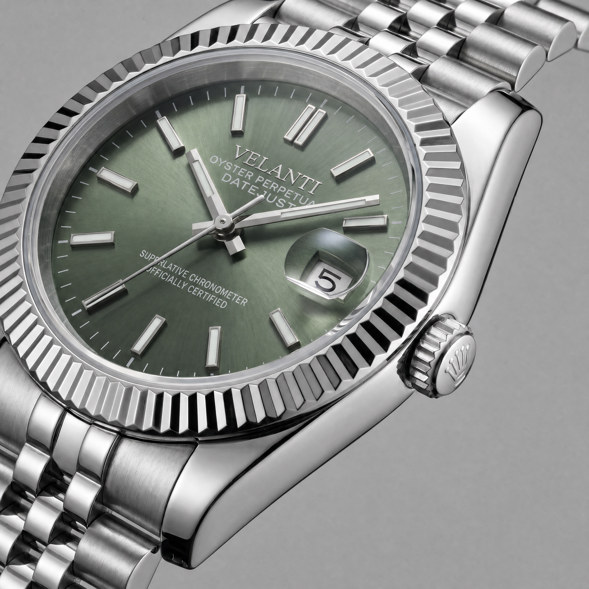 Datejust-style automatic watch, Velanti Milano Veljust Mint Green, watch detail photo