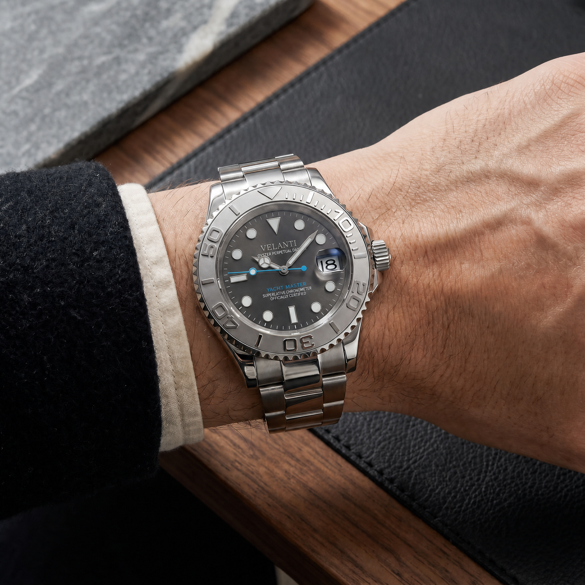 Submariner-style automatic watch, Velanti Milano Velmariner Silver worn on wrist photo 13