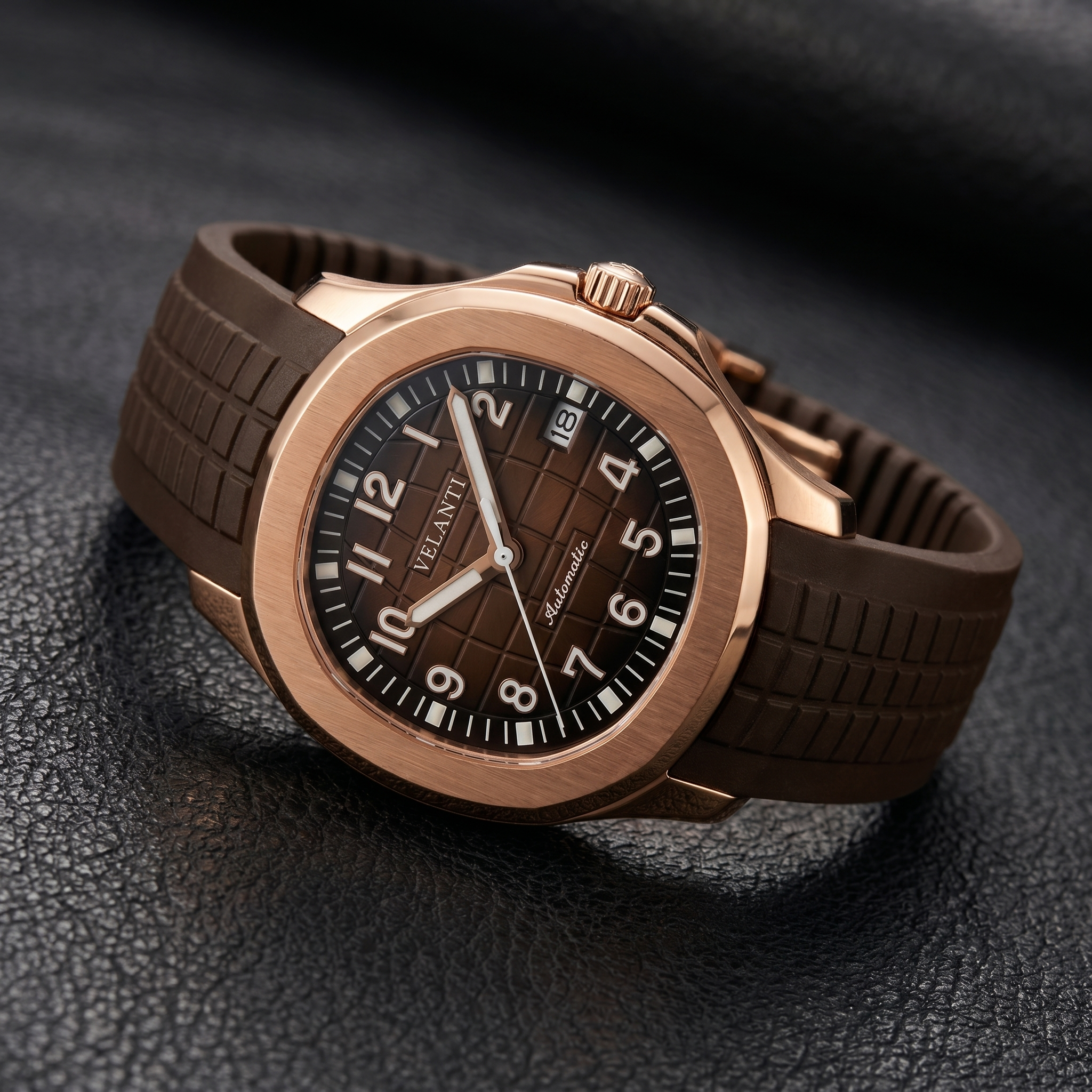 Aquanaut-style automatic watch, Velanti Milano Velnaut Brown (Rose Gold), bracelet detail photo