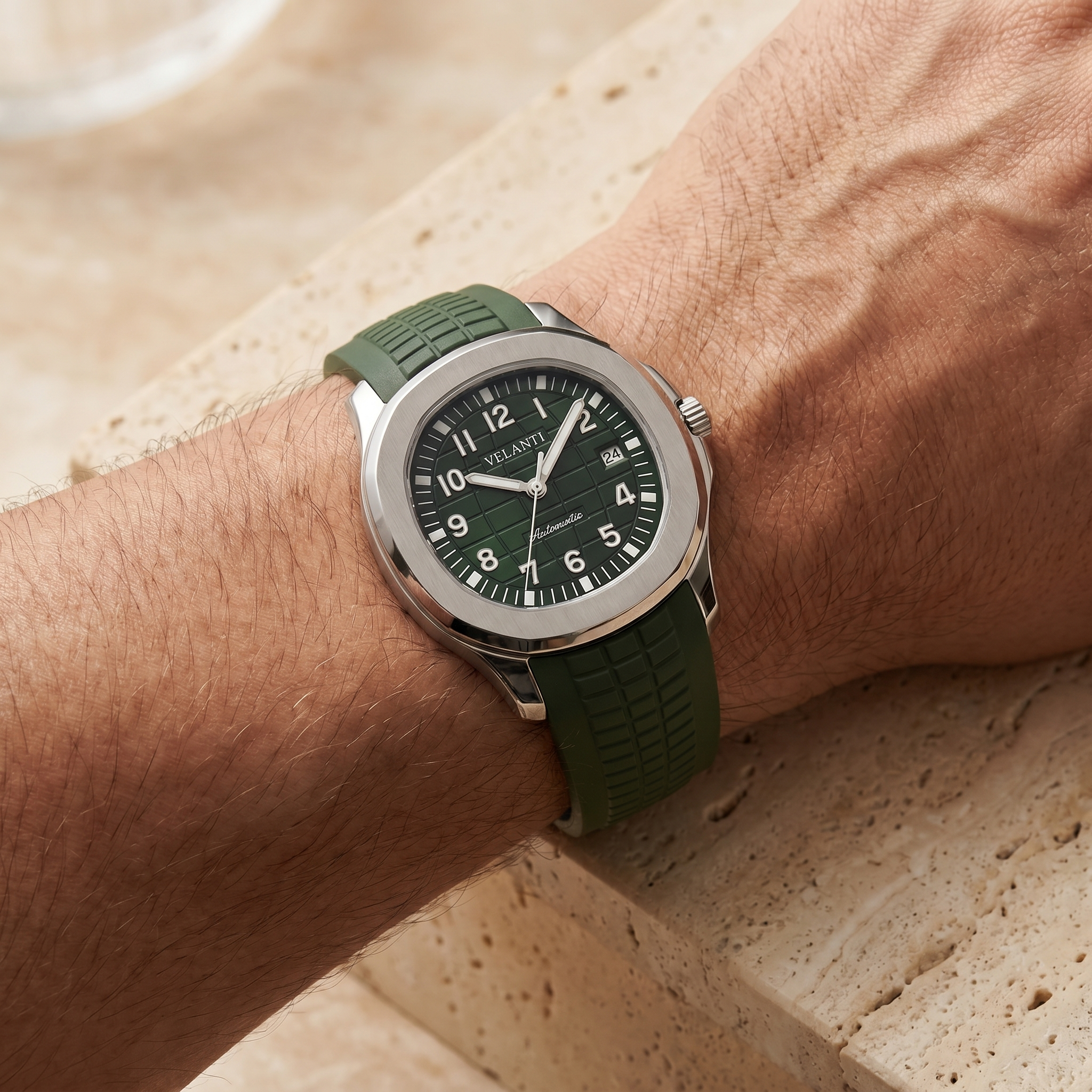 Aquanaut-style automatic watch, Velanti Milano Velnaut Green, product photo 2