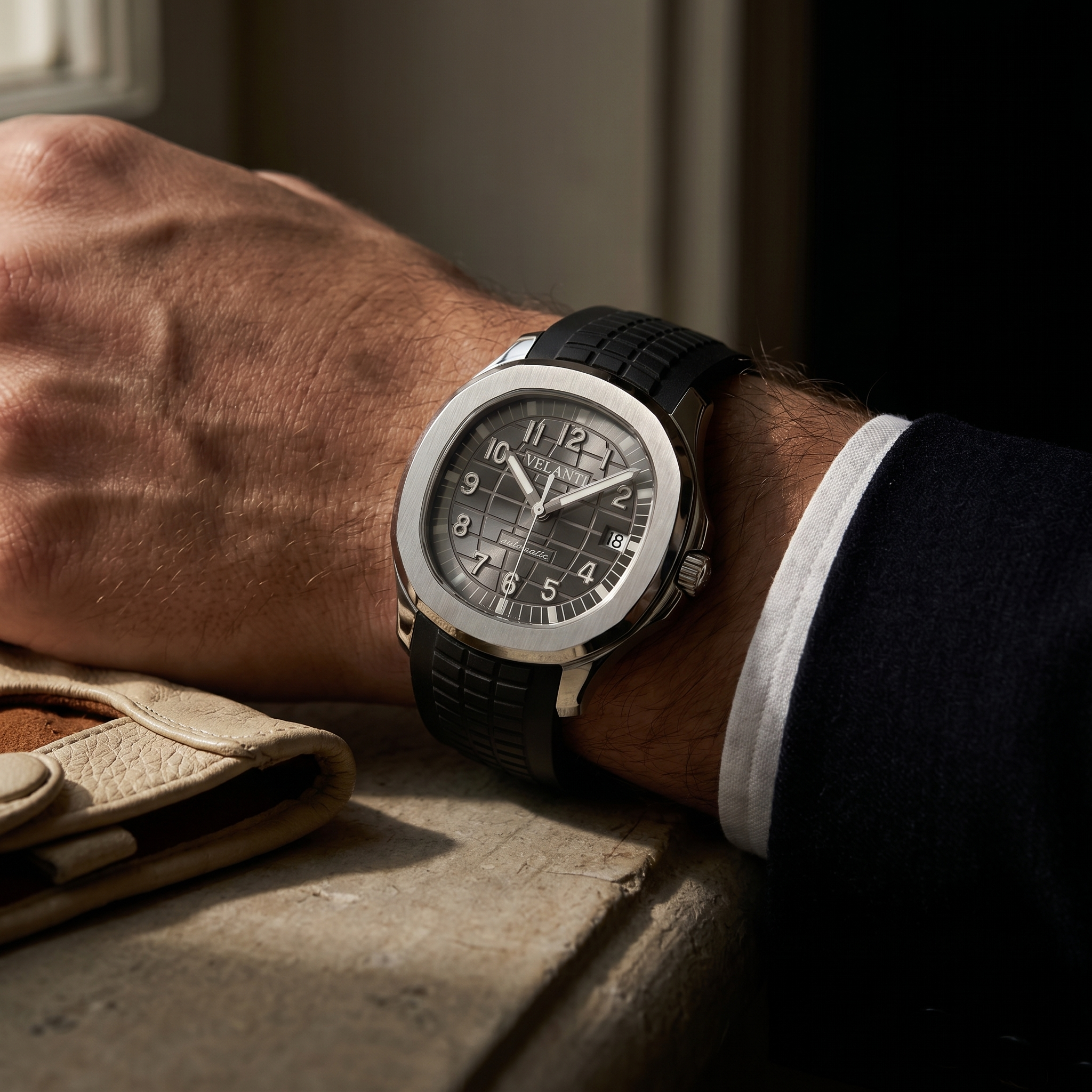 Aquanaut-style automatic watch, Velanti Milano Velnaut Silver, product photo 4