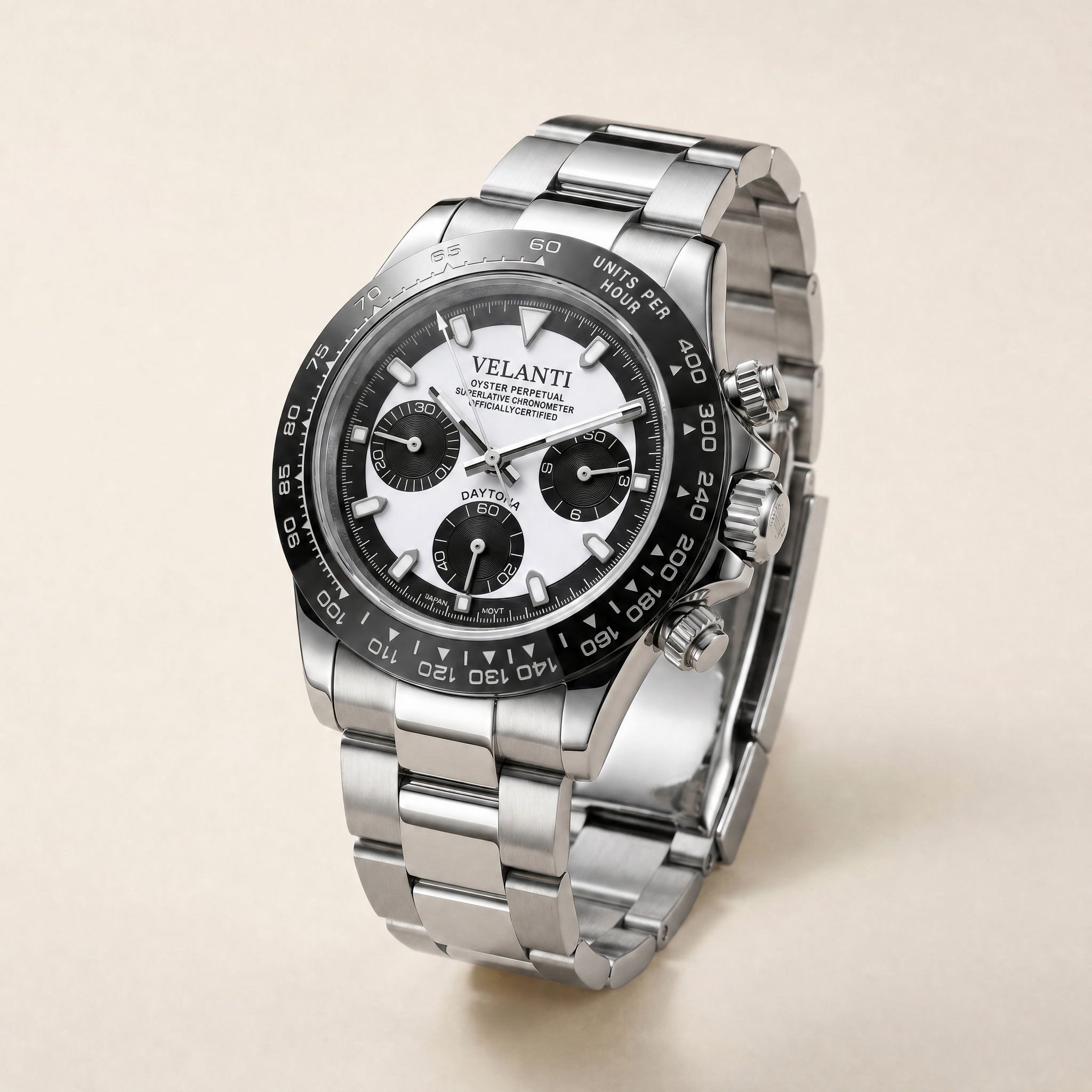 Daytona-style chronograph watch, Velanti Milano Veltona Black White, watch detail photo