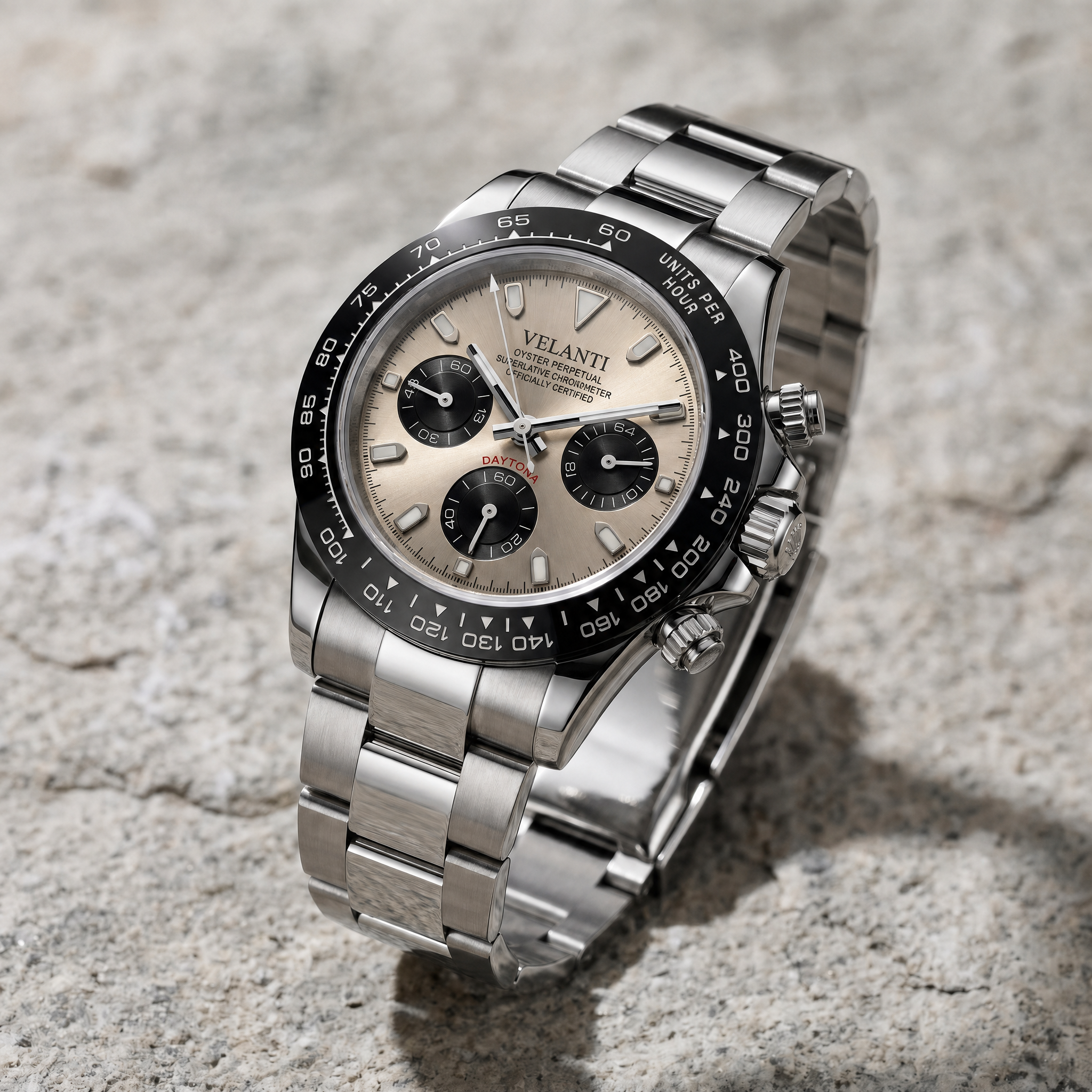 Daytona-style chronograph watch, Velanti Milano Veltona Champagne, bracelet detail photo