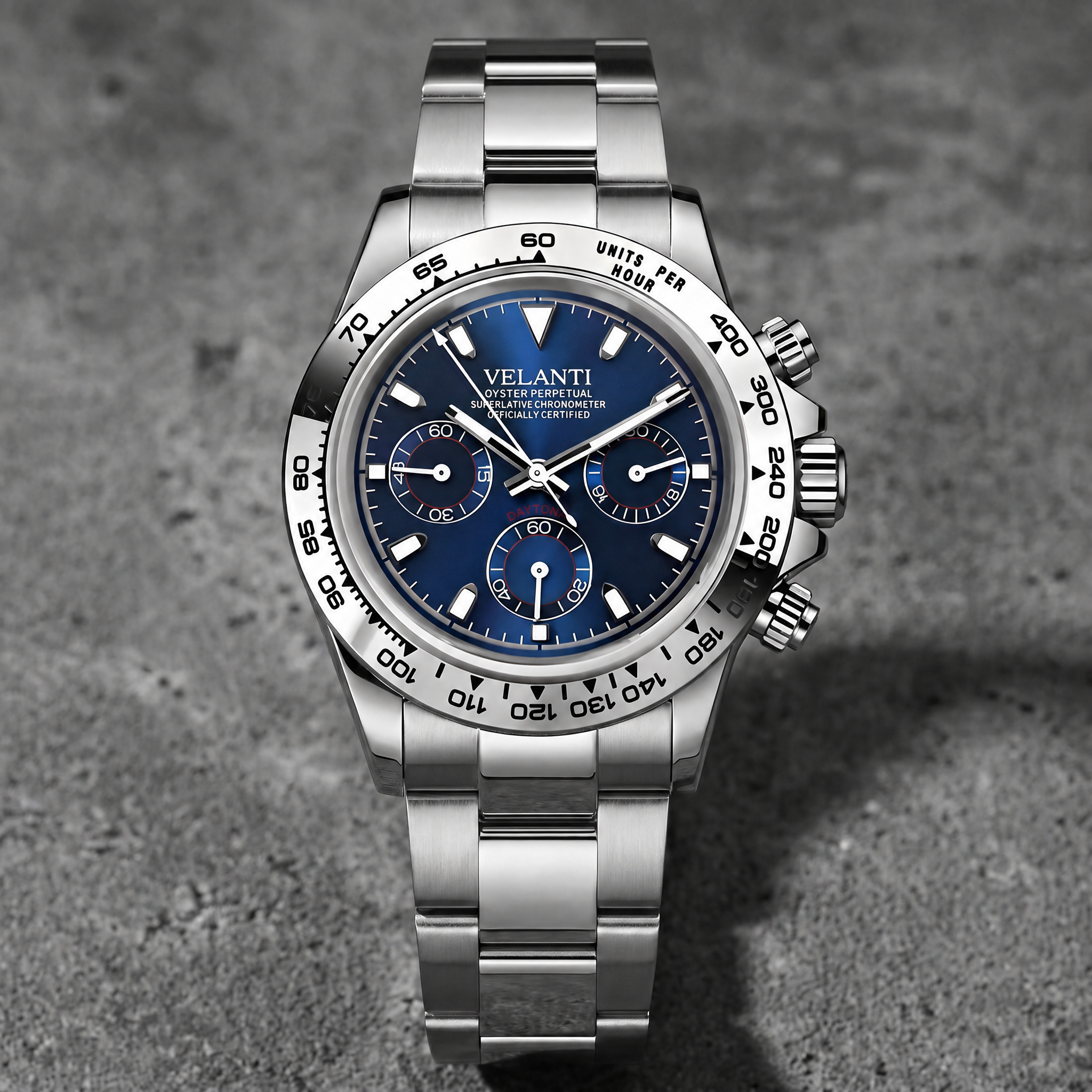 Daytona-style chronograph watch, Velanti Milano Veltona Silver Blue, bracelet detail photo
